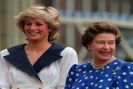 Ảnh hiếm về Công nương Diana và Nữ hoàng Elizabeth II