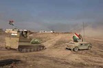 Ảnh: Giao tranh ác liệt giữa người Kurd và IS tại Mosul