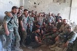 Ảnh: Quân Syria chiếm loạt căn cứ trọng yếu ở Đông Damascus 