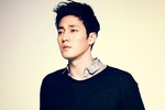 Chân dung ngôi sao “Giày thủy tinh” So Ji Sub vừa đến VN