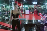 Hot Face sao Việt 24h: Phi Thanh Vân gợi cảm trong phòng tập gym