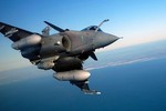 Lộ khách hàng thứ 3 mua tiêm kích Rafale Pháp