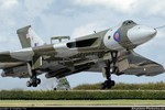 Bất ngờ sức mạnh “pháo đài bay” Avro Vulcan của Anh