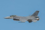 Chiến đấu cơ F-16V thừa sức đánh bại J-10B TQ?