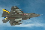 F-35C lần đầu bắn thử "sát thủ" tiêu diệt S-300