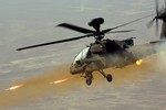 Quá căng: Trực thăng diệt tăng Apache cách biên giới Nga 100km