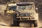 Mercedes G500 4x4² “nghịch đất” cùng Hennessey Velociraptor