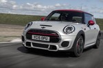 Phiên bản MINI mạnh nhất John Cooper Works có gì?