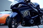 Xem “thần gió” Suzuki Hayabusa Turbo cho 4 siêu xe ngửi khói