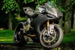 Bản độ siêu môtô Ducati 1199 Panigale S “full carbon” từ Mỹ