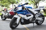 BMW S1000RR 2015 chính hãng về Việt Nam chốt giá 758 triệu