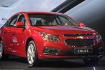 “Soi” những điểm mới trên phiên bản Chevrolet Cruze 2015