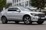 Mercedes GLC Coupe lộ diện cạnh tranh với BMW X4