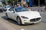 Siêu xe tiền tỷ Maserati Gran Cabrio lăn bánh tại Sài Gòn