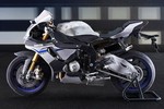 Sở hữu siêu môtô Yamaha R1M giá chỉ 0 đồng