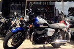 Triumph Bonneville T214 bản đặc biệt giá 500 triệu tại VN