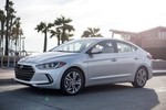 Hyundai Elantra 2018 "chốt giá" chỉ từ 428 triệu đồng