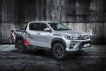 Toyota ra mắt bán tải Hilux phiên bản đặc biệt 