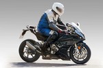 Lộ ảnh nóng siêu môtô BMW S1000RR 2019 mới