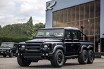 "Soi" siêu bán tải 6 bánh Land Rover Defender 300.000 USD