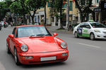 "Soi" Porsche 964 Carrera 4 hơn 30 năm tuổi tại Hà thành