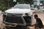 Xem thợ Việt độ bán tải Toyota Hilux phong cách Lexus LX570