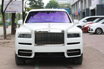 Rolls-Royce Cullinan hơn 40 tỷ, "mới toanh" trên phố Hà Nội