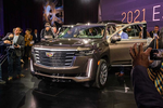 “Khủng long” Cadillac Escalade 2021 từ 1,8 tỷ đồng tại Mỹ