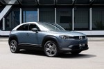 Mazda MX-30 chạy điện bán ra từ 1,16 tỷ đồng tại Úc