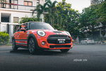 Mini Cooper S Sài Gòn “lên đời nhan sắc” nhờ decal phong cách Dior