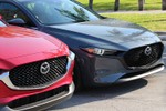 Mazda3 và CX-30 2023 trình làng, thêm động cơ 2.0L tiết kiệm xăng 