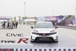 Honda Civic Type R 2023 đang “cháy hàng”, hãng phải tạm ngừng nhận cọc