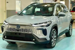 Toyota Corolla Cross 2024 chưa ra mắt đã bán "bia kèm lạc” tại Việt Nam