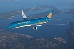 Doanh thu Vietnam Airlines thế nào khi cổ phiếu HVN bị hạn chế giao dịch?