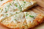 Cách làm pizza từ cơm nguội