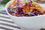 Làm Salat cá ngừ thơm ngon bắt mắt 