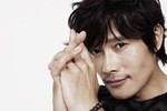 Lee Byung Hun bị tống tiền vì phụ tình bồ trẻ