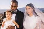 Vợ chồng Kim Kardashian tiêu gần 700 tỷ một năm