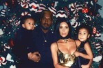 Kim Kardashian muốn sinh con thứ 3 bắt chấp nguy hiểm