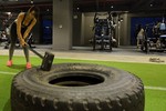 Bài tập Gym lạ, độc đáo thu hút tín đồ Hà Nội