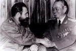 Ảnh xúc động về Tướng Giáp và lãnh tụ Fidel