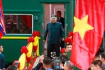 Giải mã thông điệp bộ đồ ông Kim Jong-un mặc đến Hà Nội