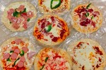 Ăn pizza 6 tháng không hỏng, uống nước ngọt hết date cả năm 