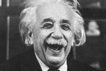 Khiếu hài hước thú vị của nhà bác học thiên tài Einstein