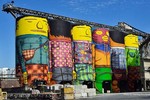 Ngỡ ngàng với nghệ thuật graffiti trên 6 silo khổng lồ