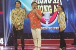 Kiều Minh Tuấn - Cát Phượng vui vẻ đi ghi hình game show