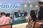 “Về nhà đi con” quảng cáo lố cho ABBank, VFC thu lợi bao nhiêu?