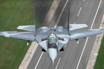 Chiến đấu cơ MiG-29 Nga và F-16 Mỹ: ai hơn ai?