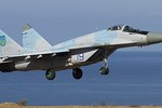 Bó tay: Dân Ukraine buôn lậu…phụ tùng tiêm kích MiG-29