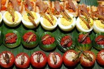 Những loại snack, bánh côn trùng cực dị bạn có dám thử